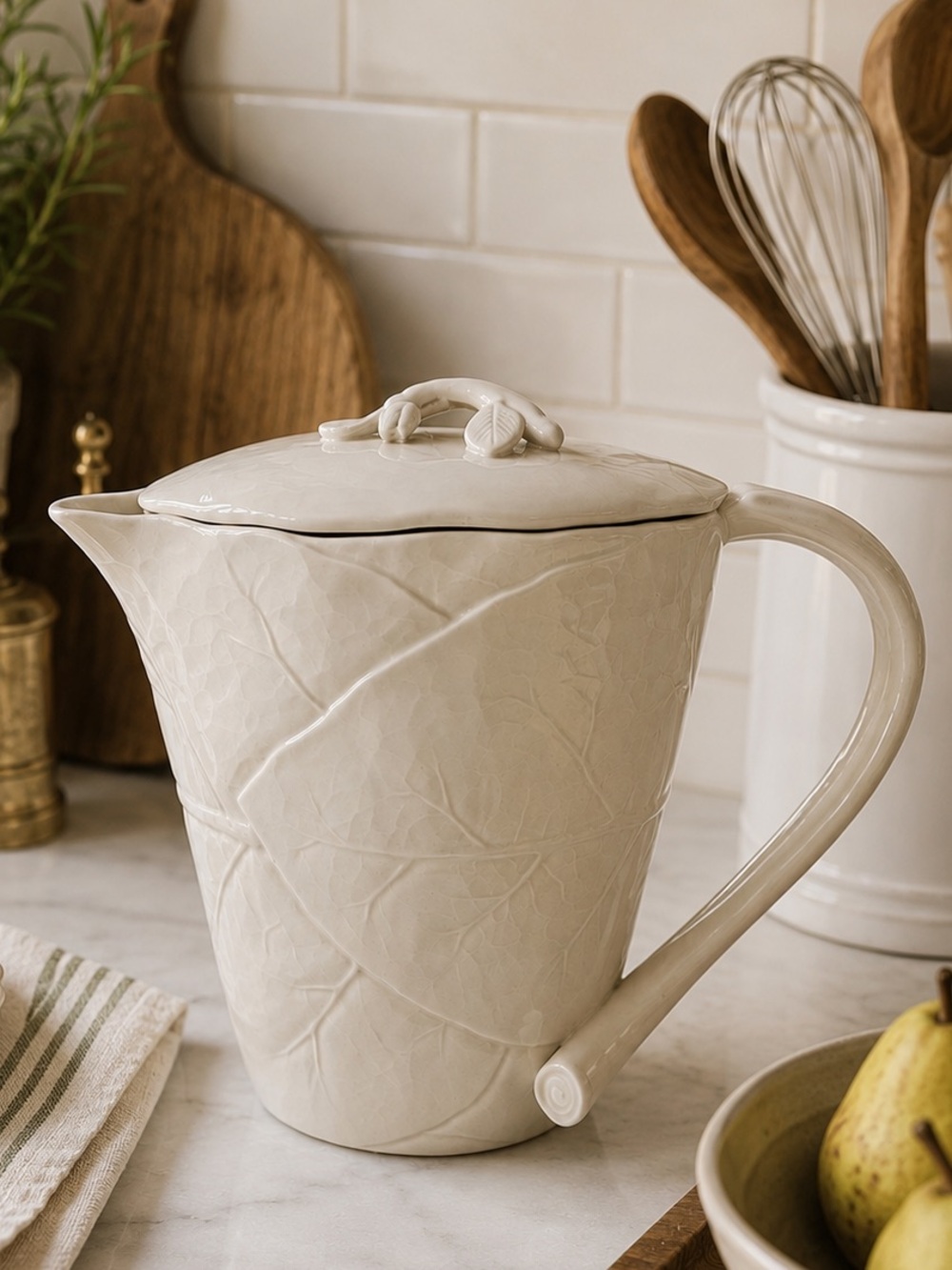 Michael Aram Forest Leaf Pitcher Tea Pot Vase Cream Ceramic NWOT